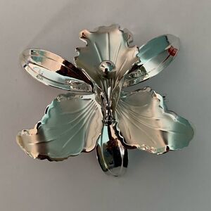 Vintage Flower Brooch